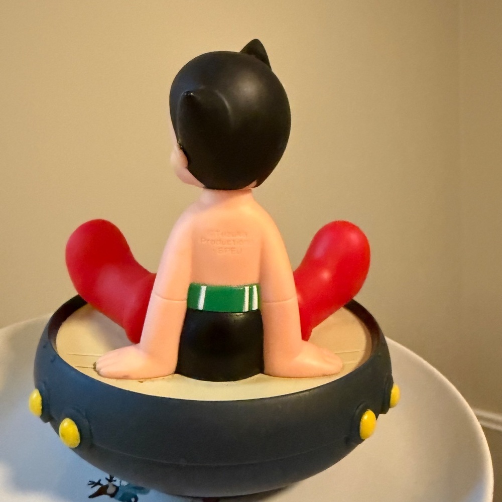 Vintage Astro Boy Vinyl Figure Display Base - Picture 4 of 7